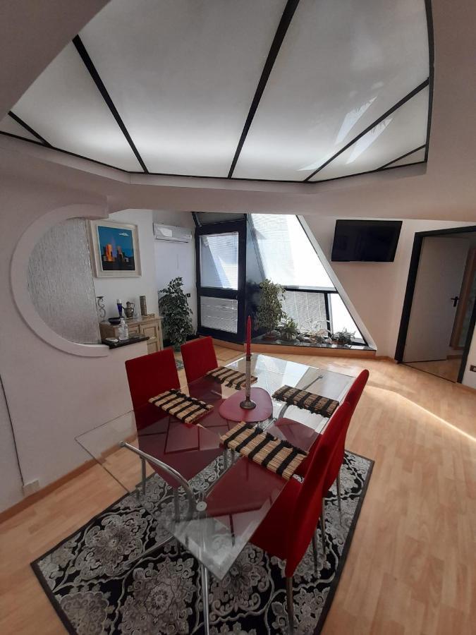 Corte Lambruschini Central Apartment With Free Covered Parking Genua Buitenkant foto